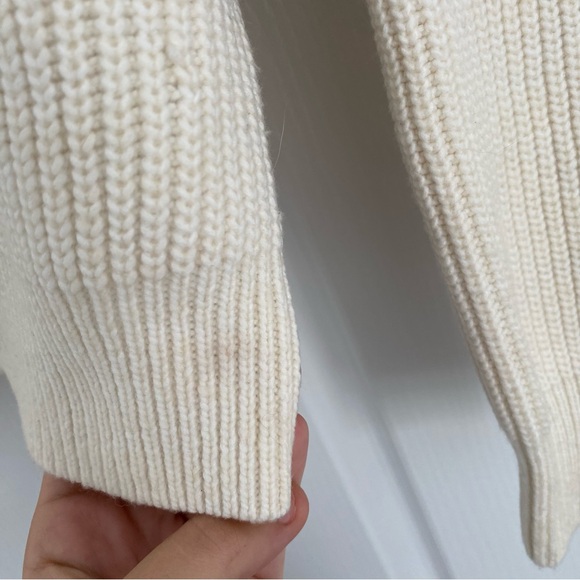 H&M | Cream knit turtleneck sweater - Picture 6 of 10